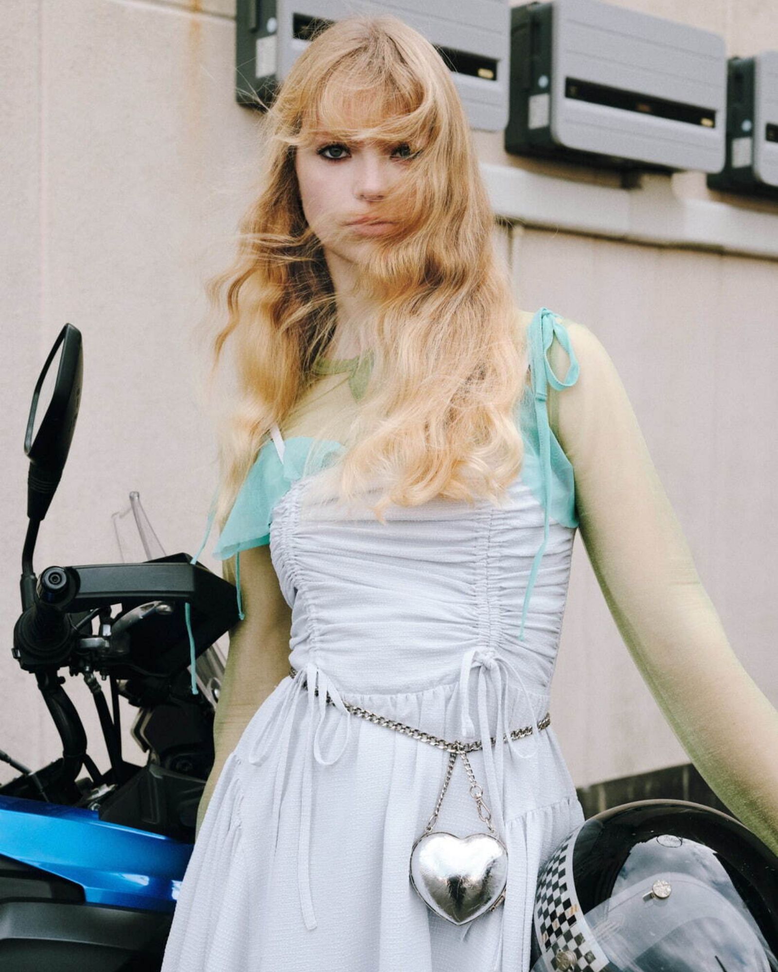 MOVEMENT_MODEL_CHARLOTTE – 172 MOVEMENT_MODEL_CHARLOTTE – 172